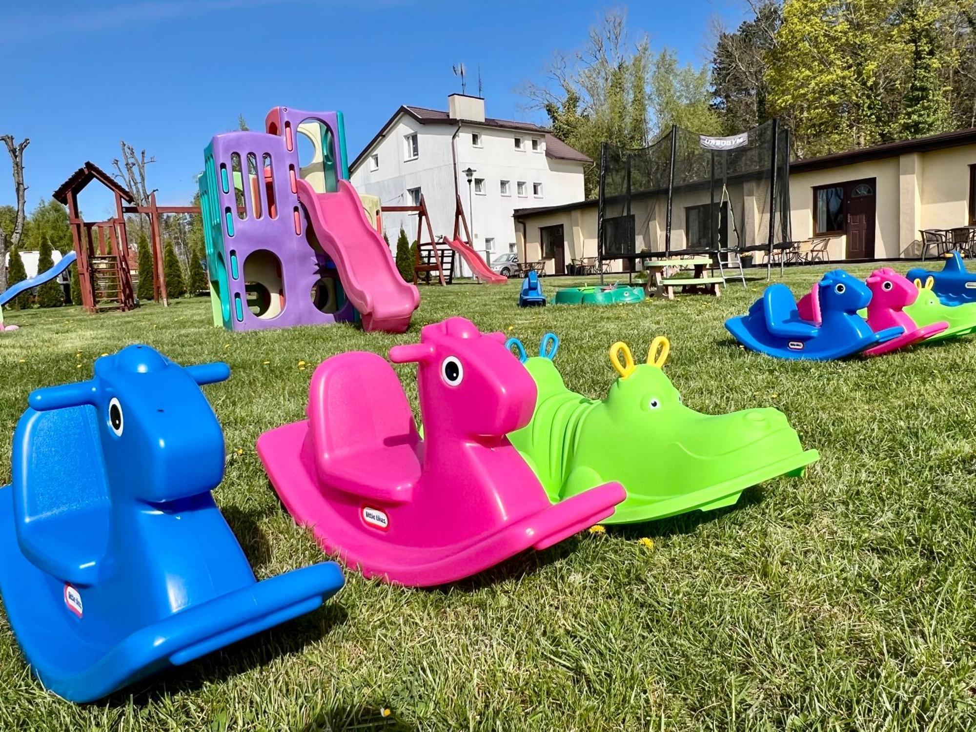 Osrodek Rodzinny "Pod Wydmami" Przy Plazy , Plac Zabaw , Rowery Sarbinowo Bagian luar foto