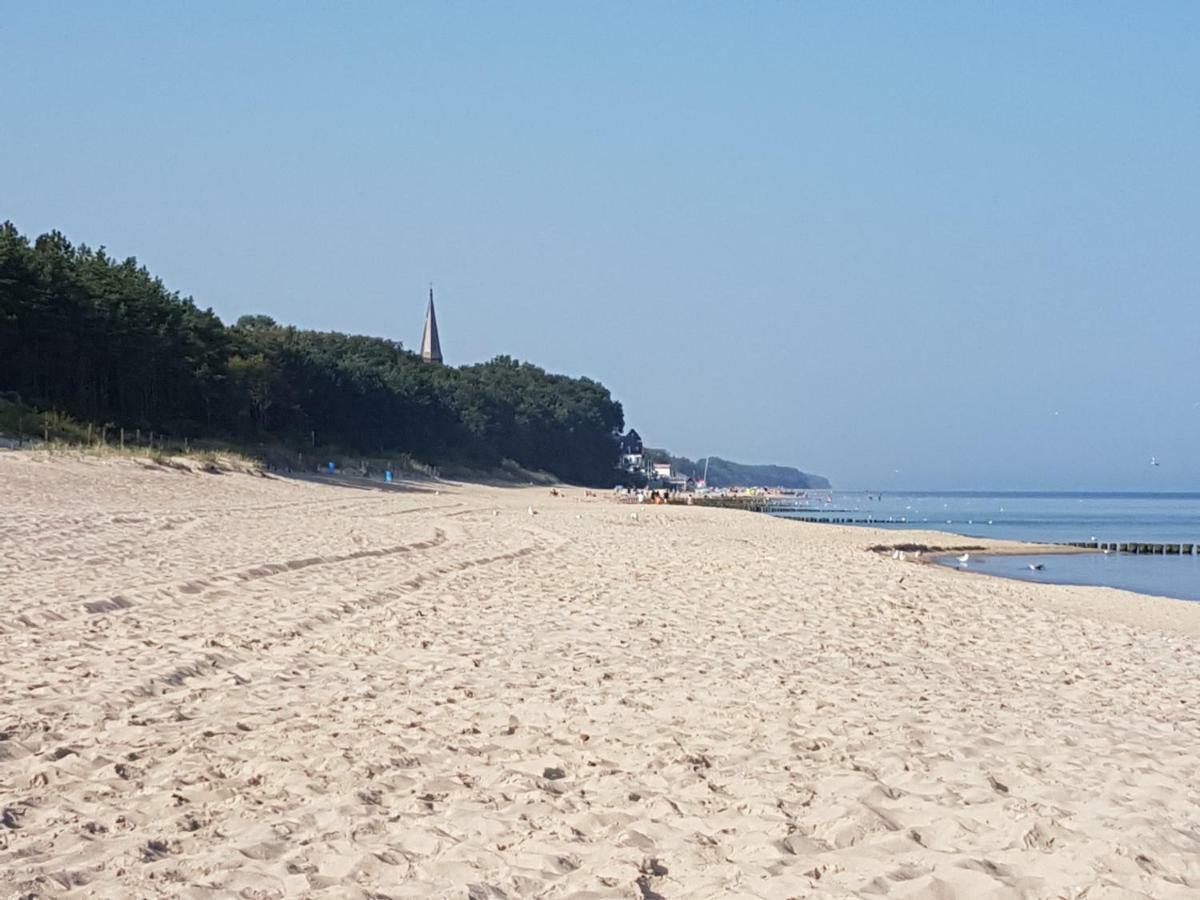 Osrodek Rodzinny "Pod Wydmami" Przy Plazy , Plac Zabaw , Rowery Sarbinowo Bagian luar foto